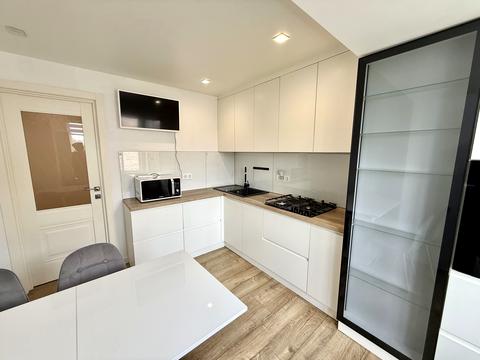 квартира по адресу Героев Майдана ул. (Червоноармейская), 93