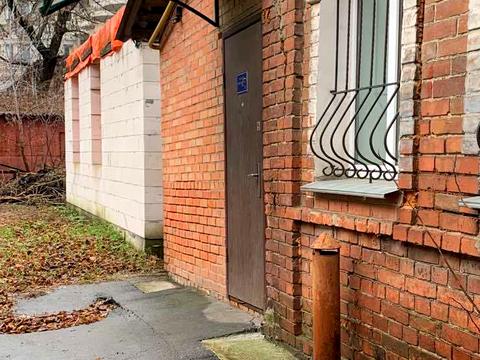 комерційна за адресою Суми, Покровська пл., 15