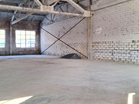 комерційна за адресою Перемоги вул., 103