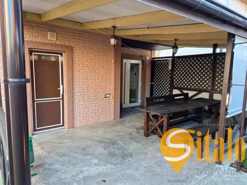 будинок за адресою Запоріжжя, Української Діаспори