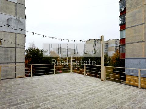 коммерческая по адресу Школьная ул. (Юрія Гагаріна), 1