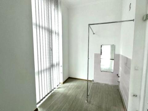 комерційна за адресою Бігова вул., 17