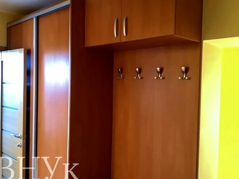 квартира по адресу Василя Ґренджі-Донського пл., 3а