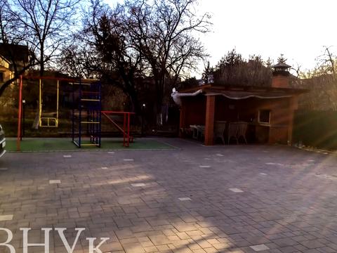 квартира по адресу Василя Ґренджі-Донського пл., 3а