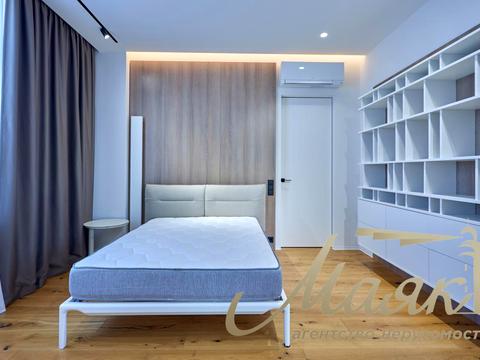 квартира за адресою Андрія Верхогляда вул. (Михайла Драгомирова), 15-Б