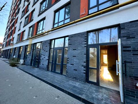 комерційна за адресою Павленка вул., 56