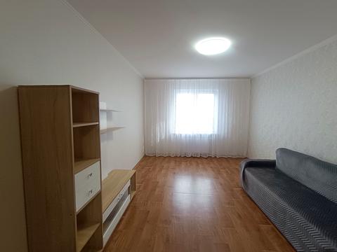 квартира за адресою Сергія Данченка вул., 3