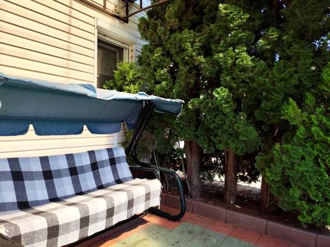 дом по адресу Геологічна, 8