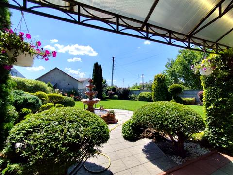 дом по адресу Геологічна, 8