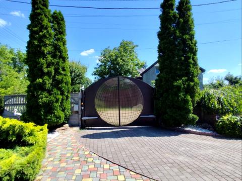 дом по адресу Геологічна, 8