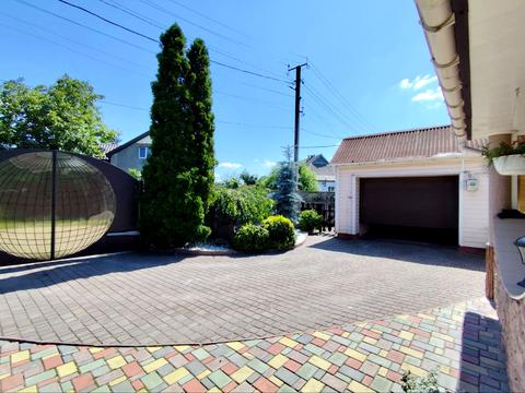 дом по адресу Геологічна, 8