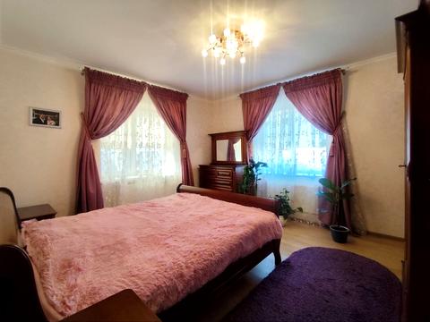 дом по адресу Геологічна, 8