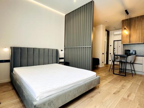 квартира за адресою Андрія Верхогляда вул. (Михайла Драгомирова), 14-А