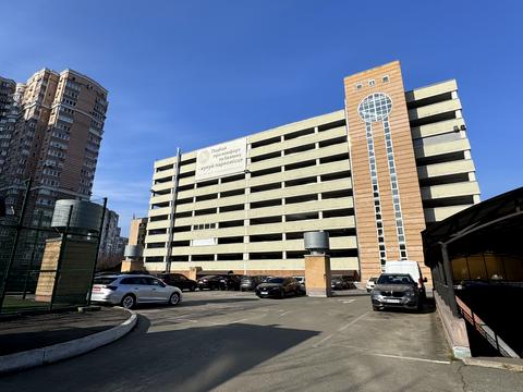 паркоместо по адресу Голосеевская ул., 13-Б