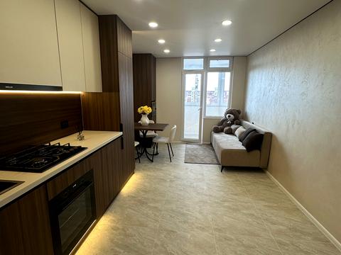 квартира за адресою Тролейбусна вул., 3-Б