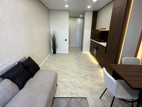 квартира за адресою Тролейбусна вул., 3-Б