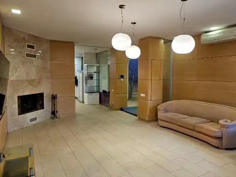 дом по адресу Динамо ул.