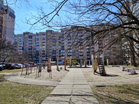 квартира за адресою Володимира Висоцького бульв., 6-Б