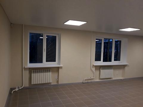 комерційна за адресою Будівельників вул., 5-А