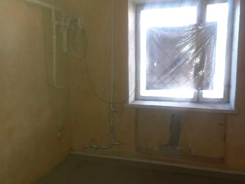 комерційна за адресою Будівельників вул., 5-А