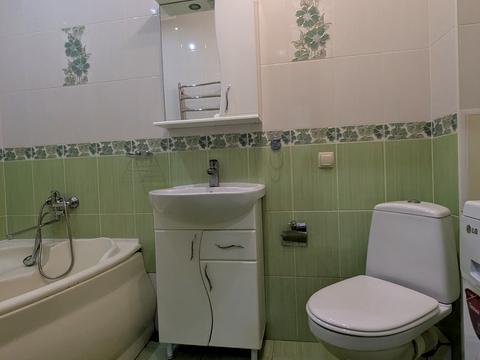 квартира за адресою Василя Симоненка вул., 37