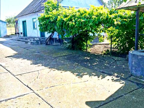 будинок за адресою с. Баранове, Центральная