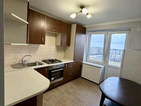 квартира за адресою Героїв Крут бульв. (Героїв Сталінграду), 22