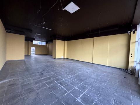 коммерческая по адресу Машинобудівників ул., 16