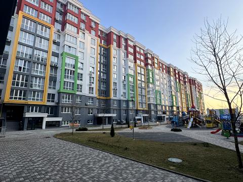 коммерческая по адресу Машинобудівників ул., 16