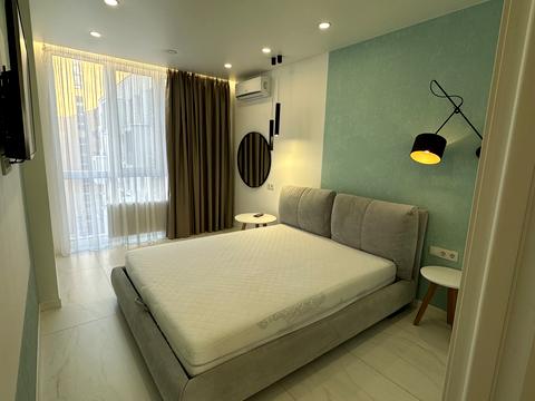 квартира по адресу Салютная ул., (Будинок 02301-02303)