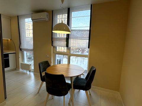 квартира по адресу Салютная ул., (Будинок 02301-02303)