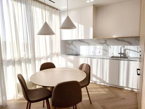 квартира за адресою Салютна вул., 2к24