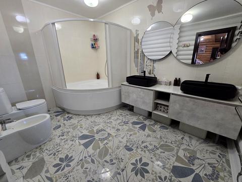 дом по адресу Богдана Хмельницького