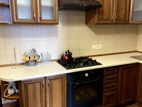 квартира по адресу Драгоманова ул., 31-В