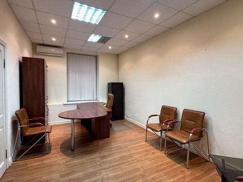 коммерческая по адресу Лютеранская ул., 27-29