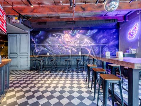 комерційна за адресою Басейна вул., 7