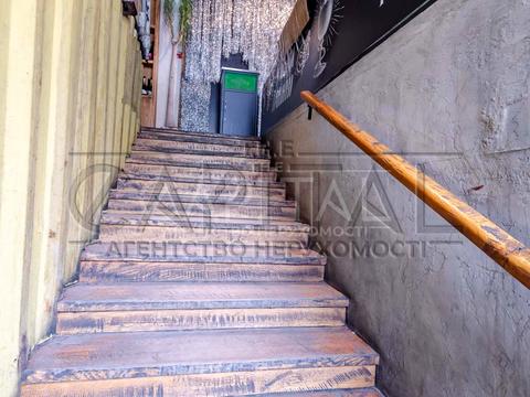 комерційна за адресою Басейна вул., 7