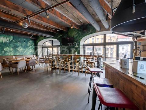 комерційна за адресою Басейна вул., 7