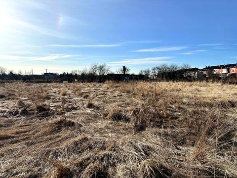 участок по адресу Лесі Українки, 12