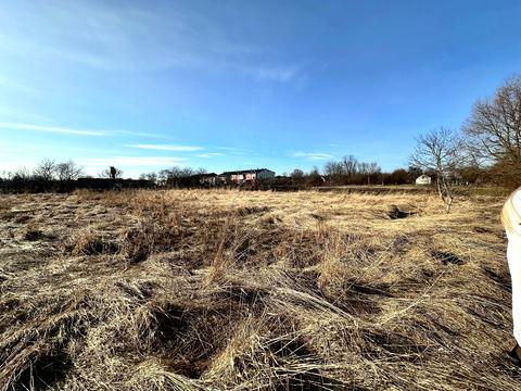 участок по адресу Лесі Українки, 12