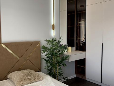 квартира по адресу Краснова ул., (68 перлина)