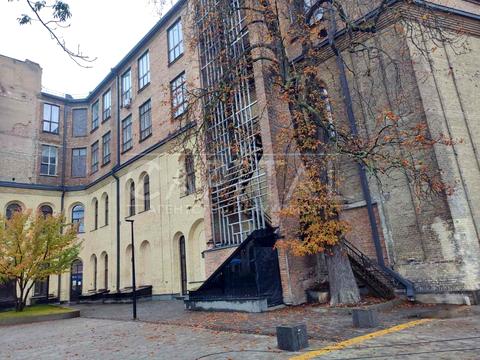 коммерческая по адресу Князей Острожских ул. (Московська), 8