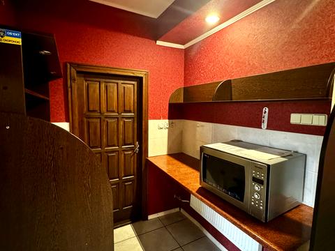 комерційна за адресою Байди Вишневецького вул., 17