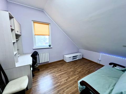 будинок за адресою Революції Гідності вул. (Революції)