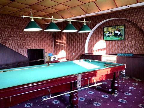 комерційна за адресою Семінарська вул. (Леніна), 20а