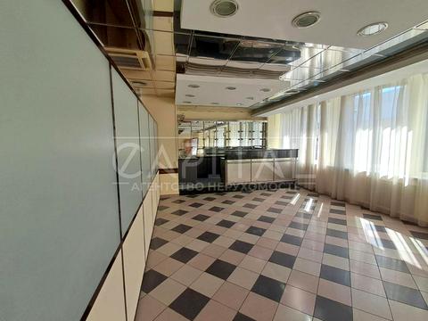 комерційна за адресою Київ, Лєскова вул., 9