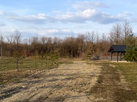 участок по адресу урочище Луги