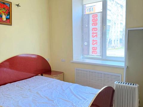 квартира за адресою Героїв Майдану вул. (Театральна), 42/1
