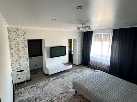квартира за адресою Героя України Дмитра Крамара вул., Будинок