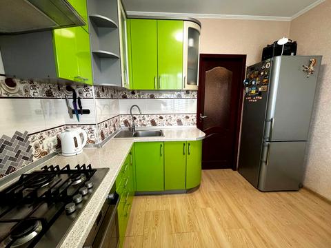 квартира за адресою Володимира Івасюка вул. (Головка), 4